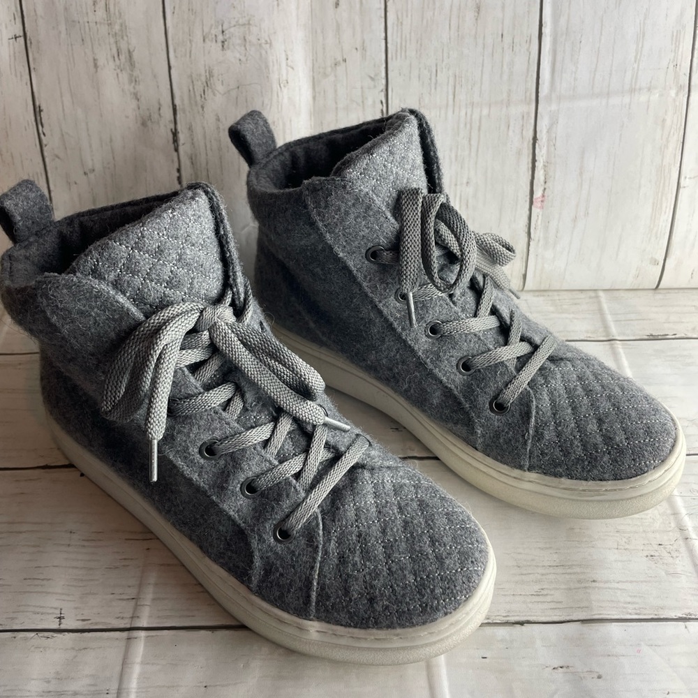 Naturalizer Gray Ankle Boots